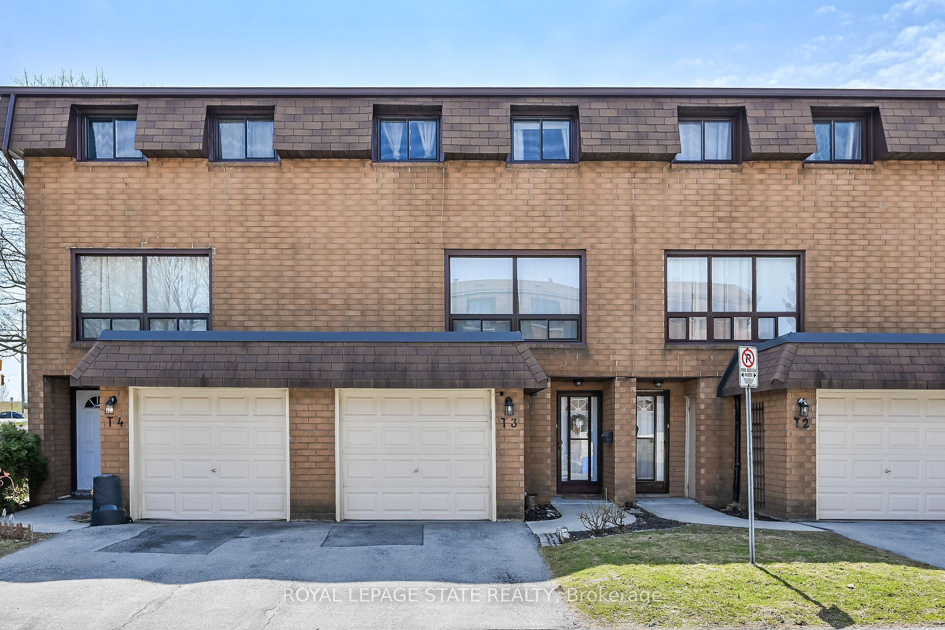 Front of Unit T3, 444 Stone Church Road W