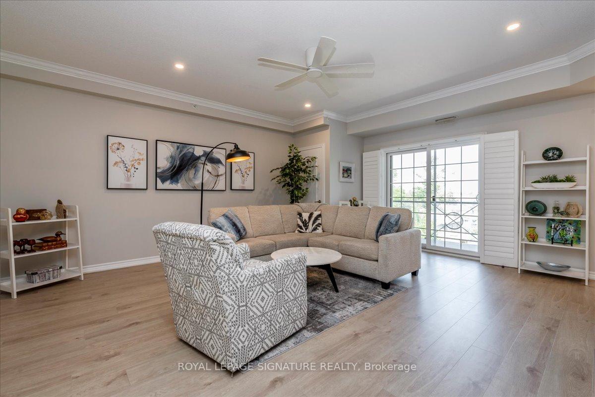 Photo 3 of Unit 301, 45 Ferndale Drive S, Barrie, Ardagh — HOMEH