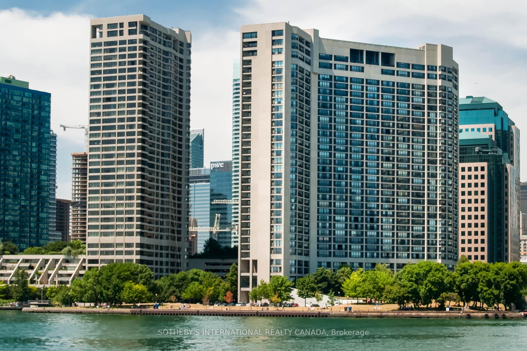 Photo 1 of Unit 1429, 33 Harbour Square, Toronto, Waterfront Communities — HOMEH