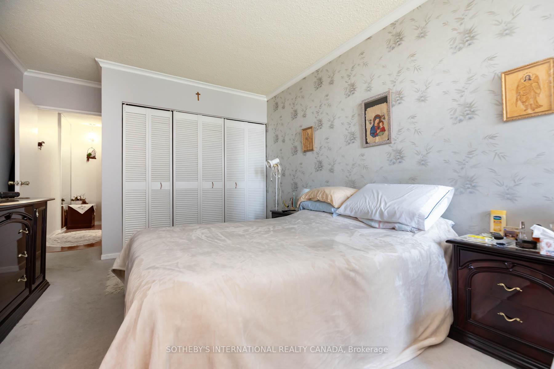 Photo 9 of Unit 1429, 33 Harbour Square, Toronto, Waterfront Communities — HOMEH