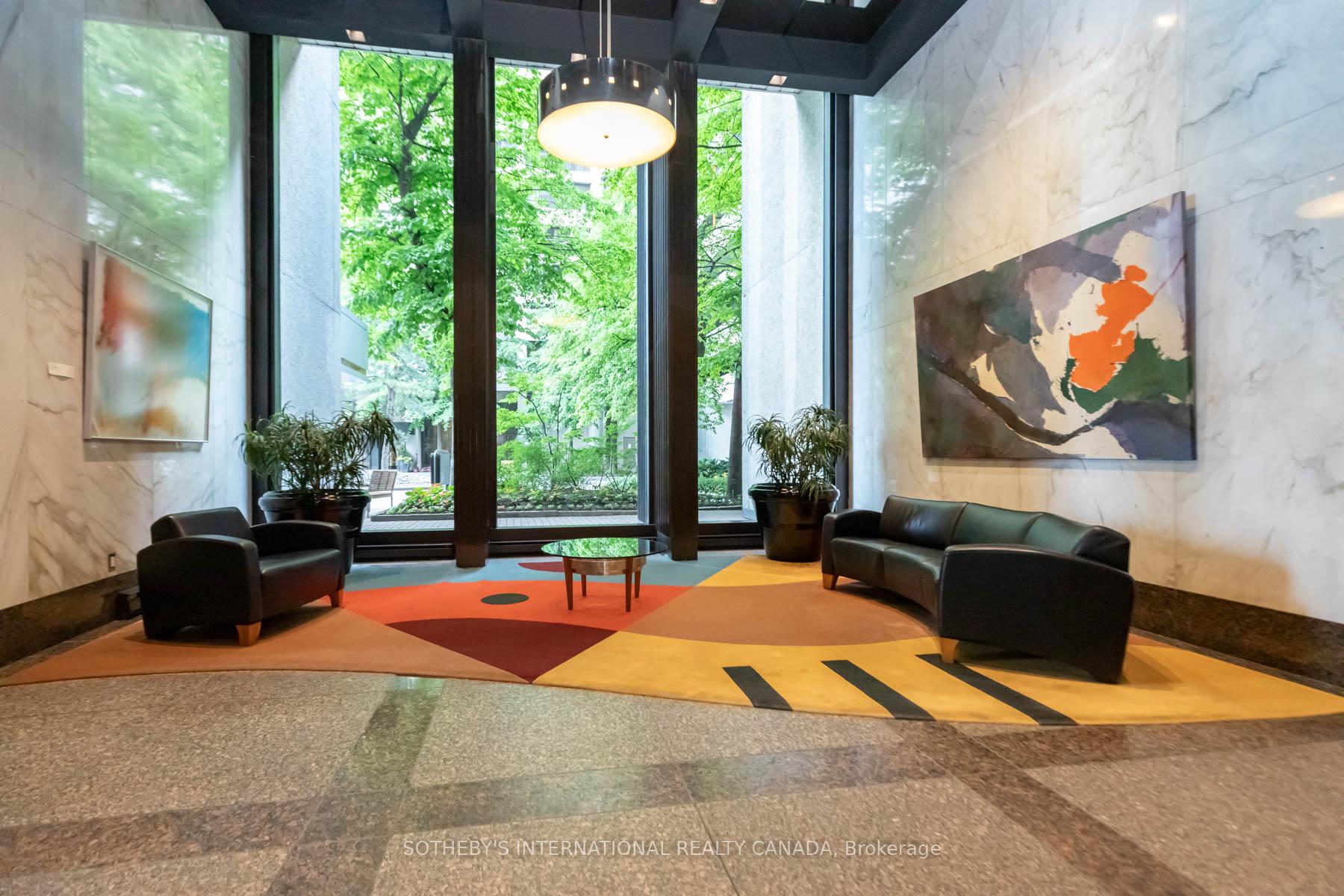Photo 20 of Unit 1429, 33 Harbour Square, Toronto, Waterfront Communities — HOMEH
