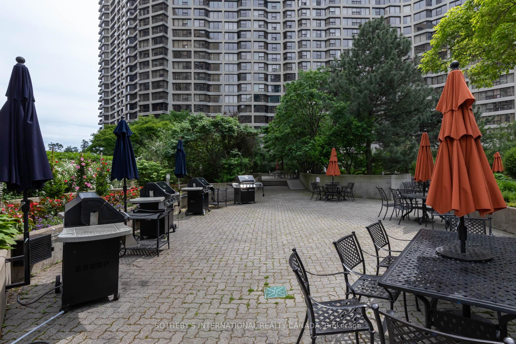 Photo 24 of Unit 1429, 33 Harbour Square, Toronto, Waterfront Communities — HOMEH