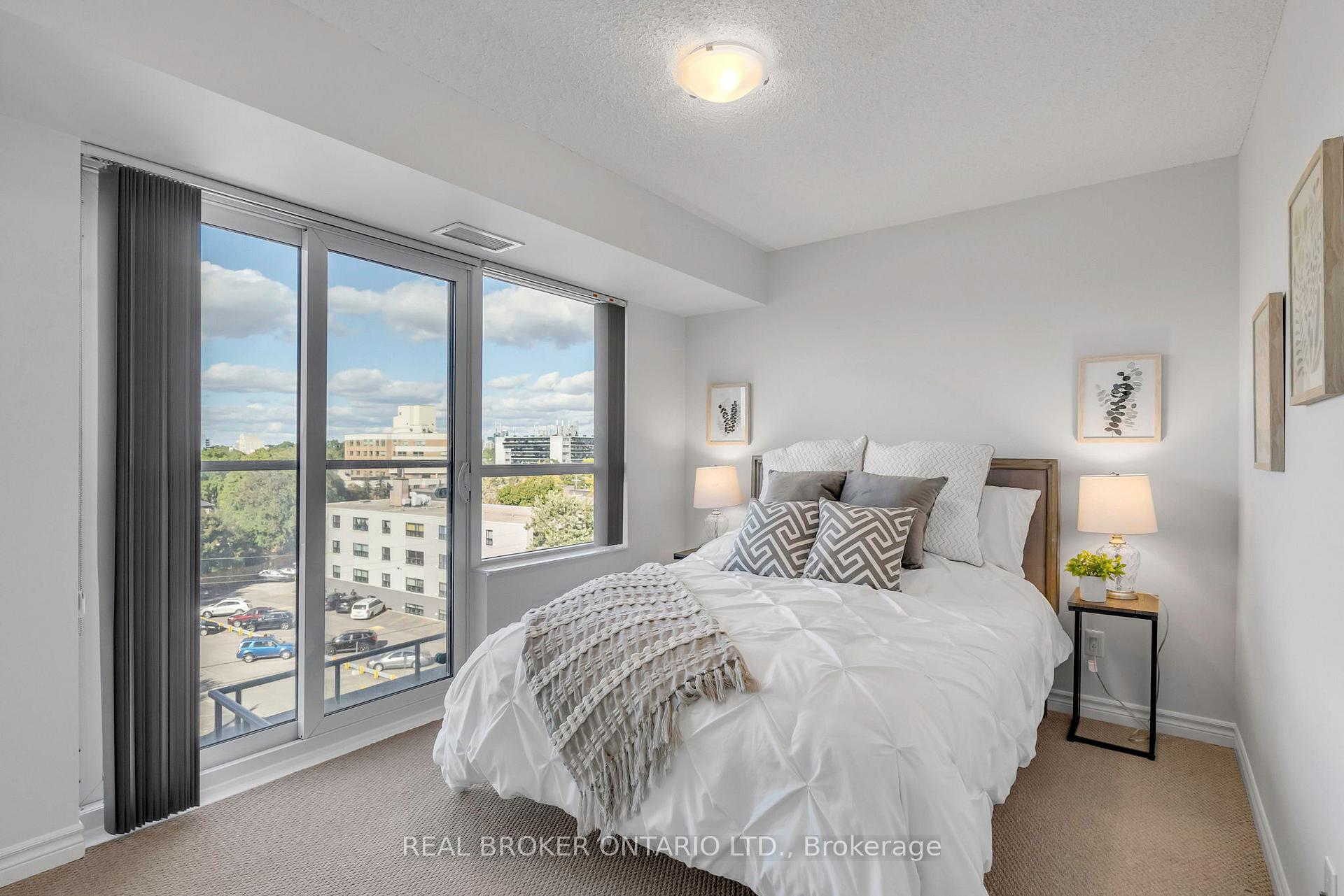 Photo 17 of Unit 604, 35 Saranac Boulevard, Toronto, Englemount-Lawrence — HOMEH