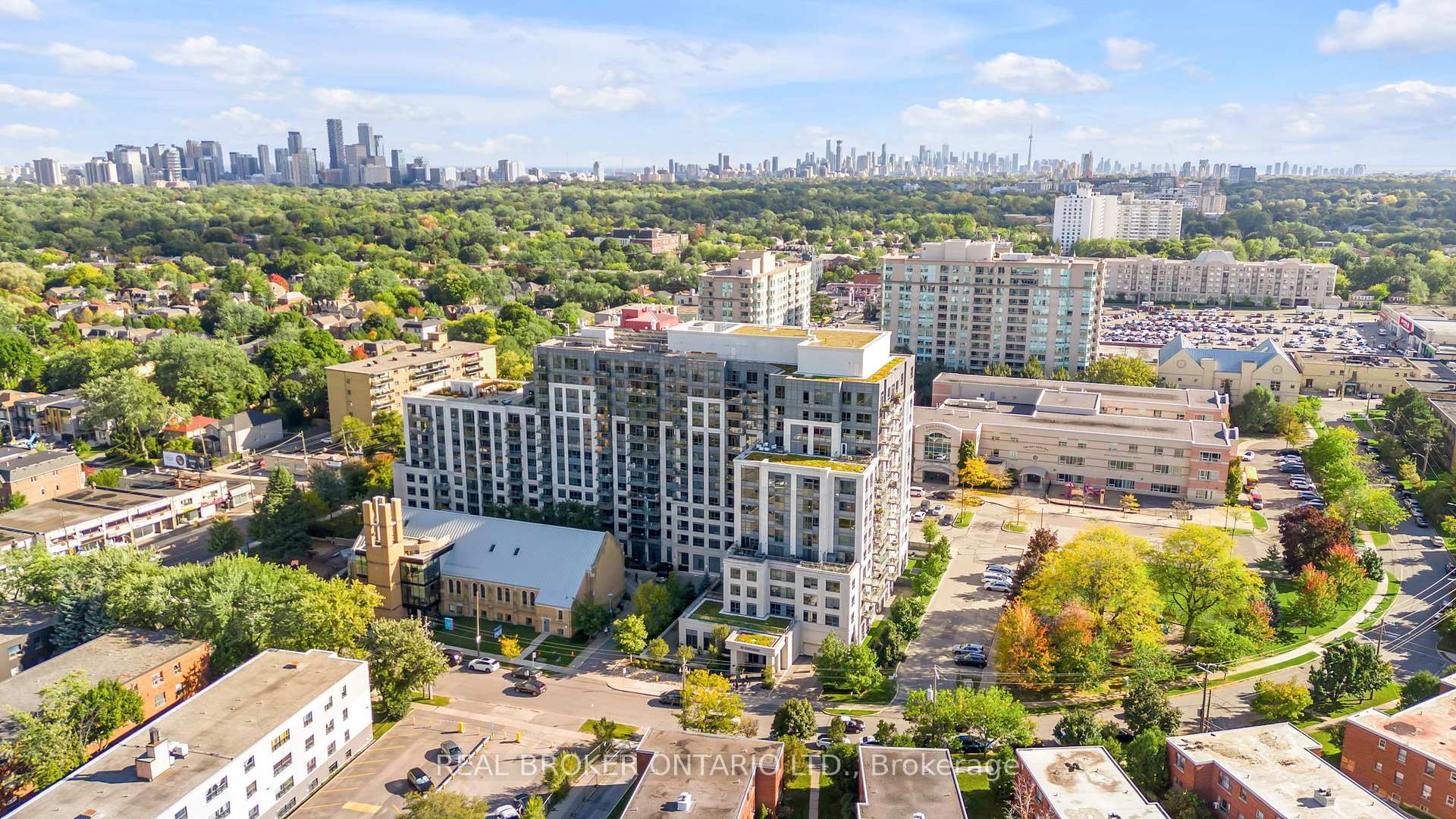 Photo 13 of Unit 604, 35 Saranac Boulevard, Toronto, Englemount-Lawrence — HOMEH