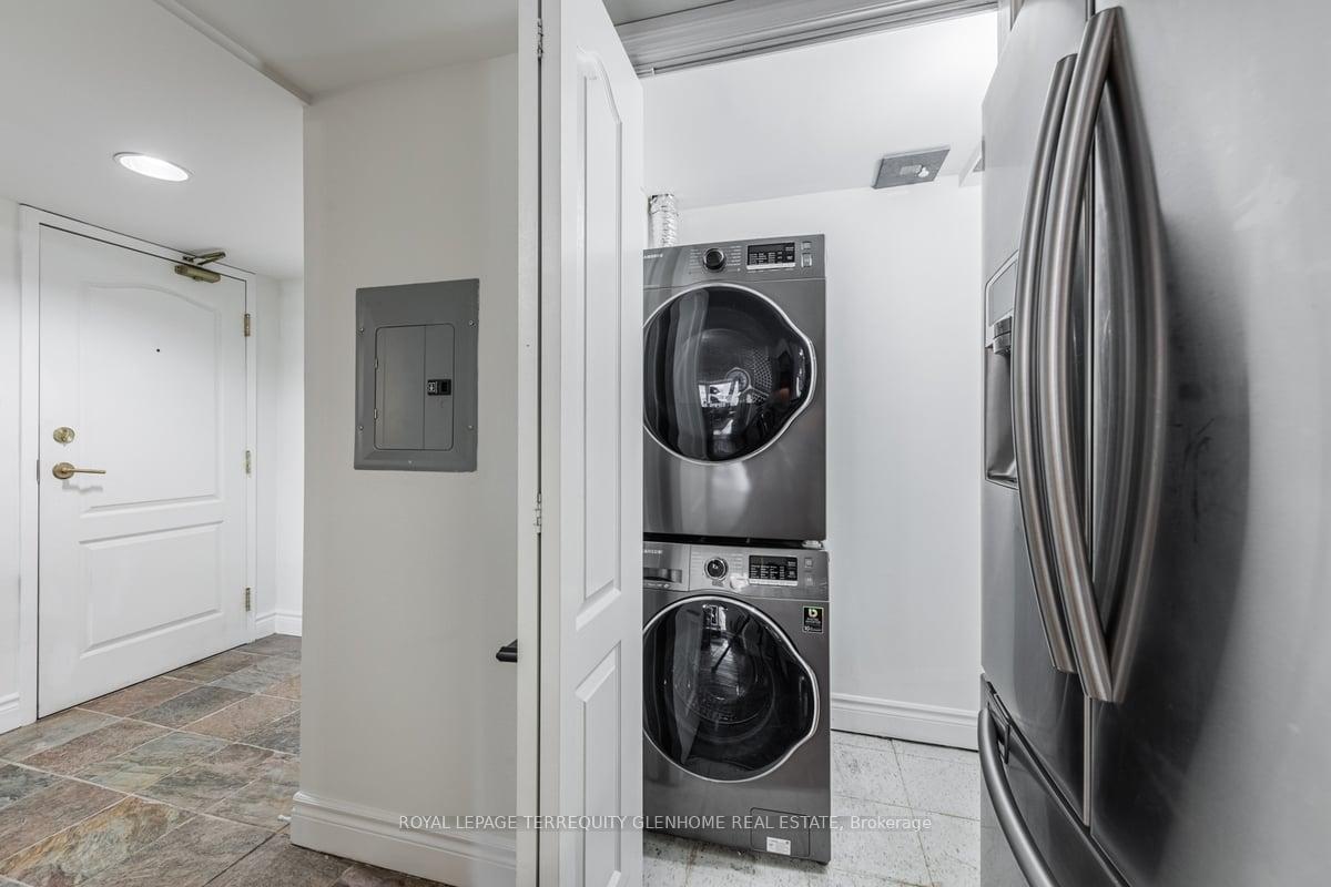 Photo 22 of Unit 207, 2 Alexandra Boulevard W, Toronto, Lawrence Park South — HOMEH