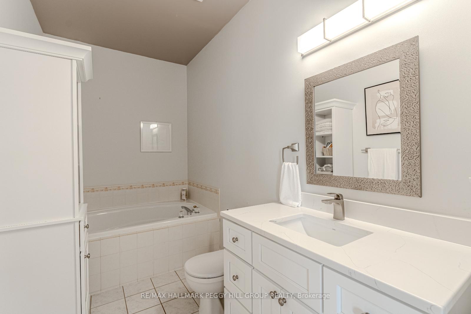 Photo 15 of 255 Mapleton Avenue, Barrie, Holly — HOMEH