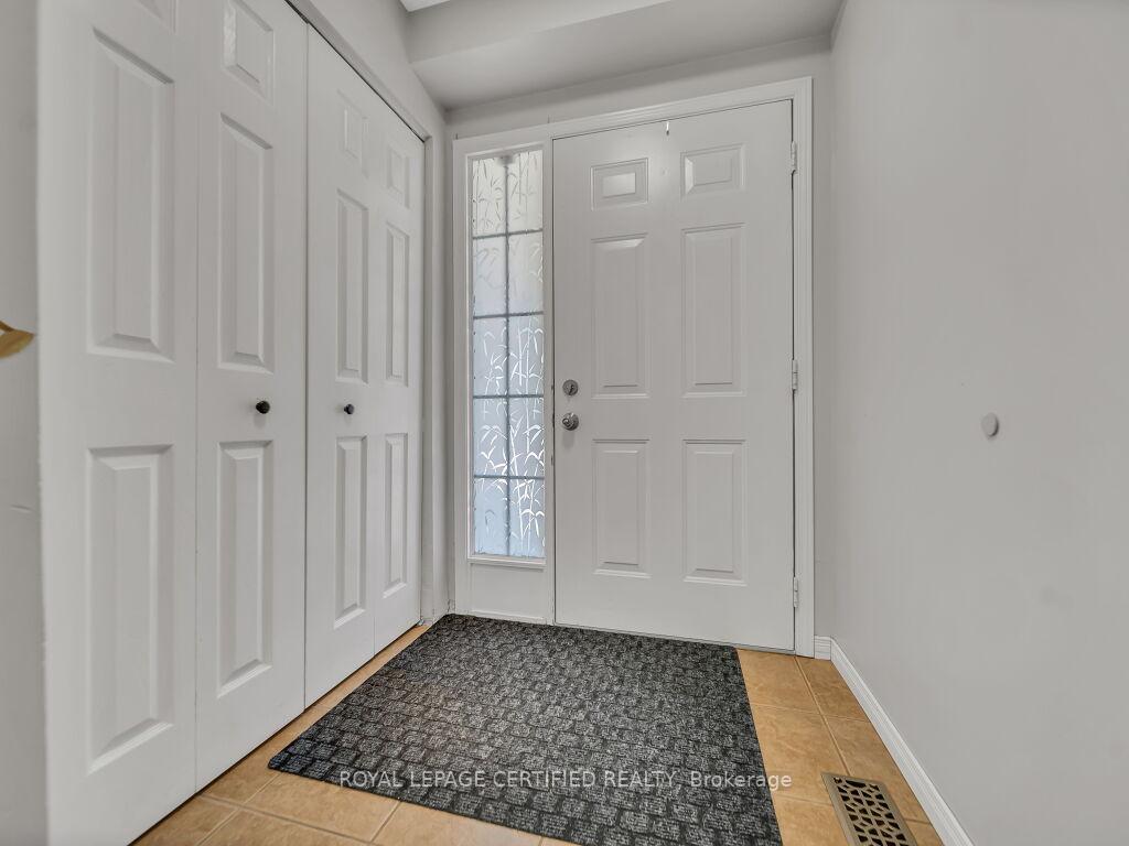 Photo 2 of Unit 16, 15 Gregg Court, Kitchener — HOMEH