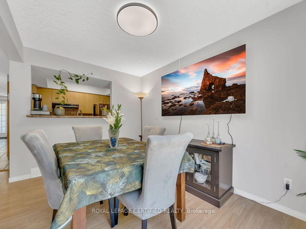 Photo 14 of Unit 16, 15 Gregg Court, Kitchener — HOMEH