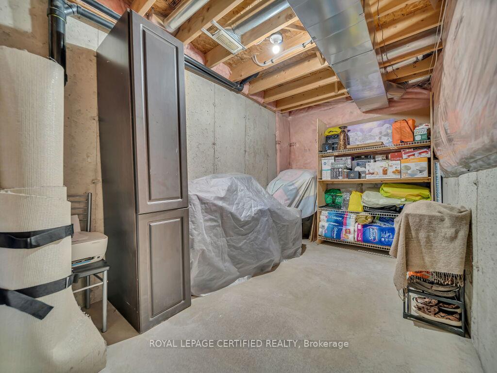 Photo 34 of Unit 16, 15 Gregg Court, Kitchener — HOMEH
