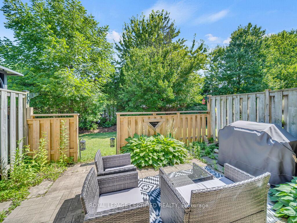 Photo 33 of Unit 16, 15 Gregg Court, Kitchener — HOMEH