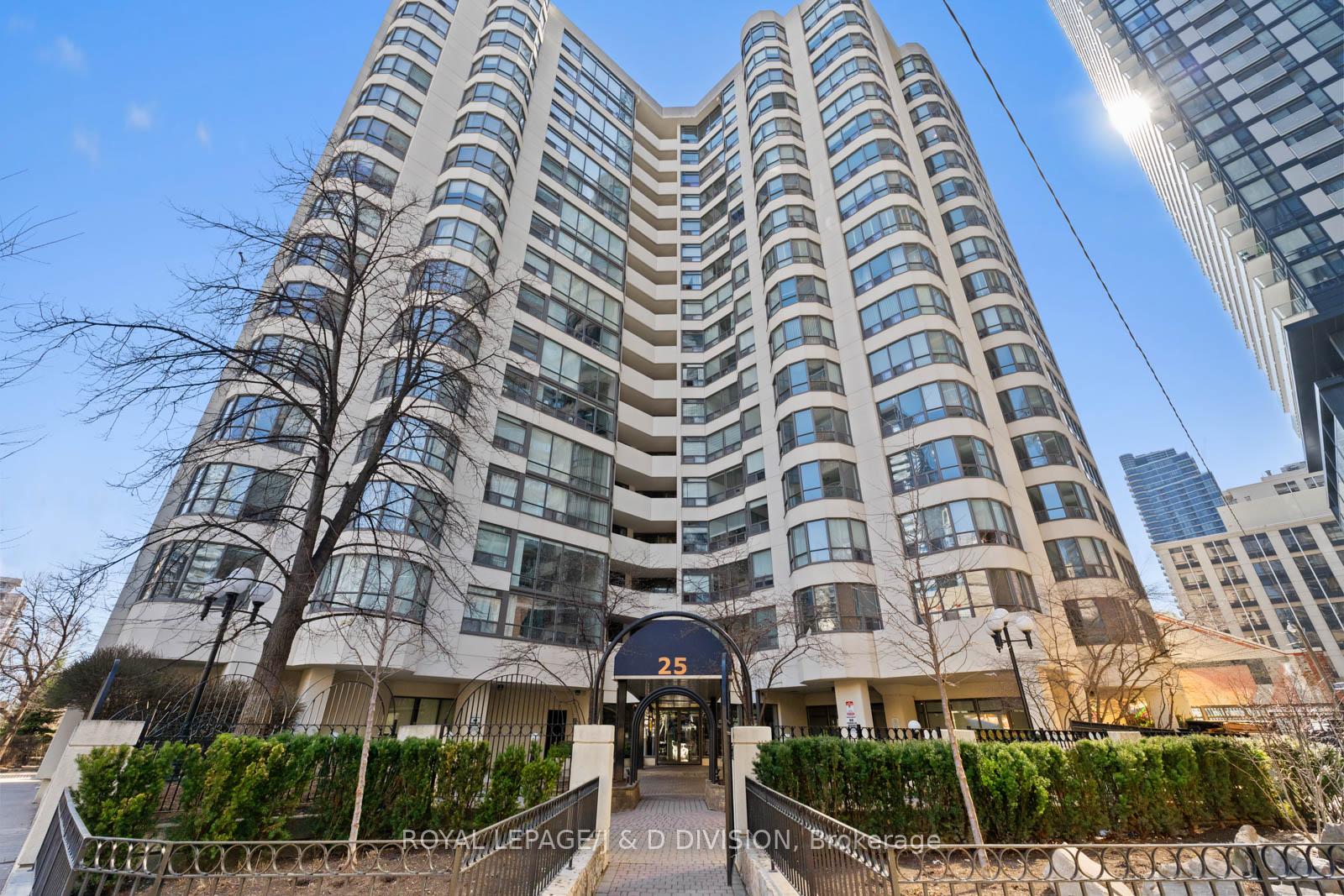 Photo 9 of Unit 1708, 25 Maitland Street, Toronto, Church-Yonge Corridor — HOMEH