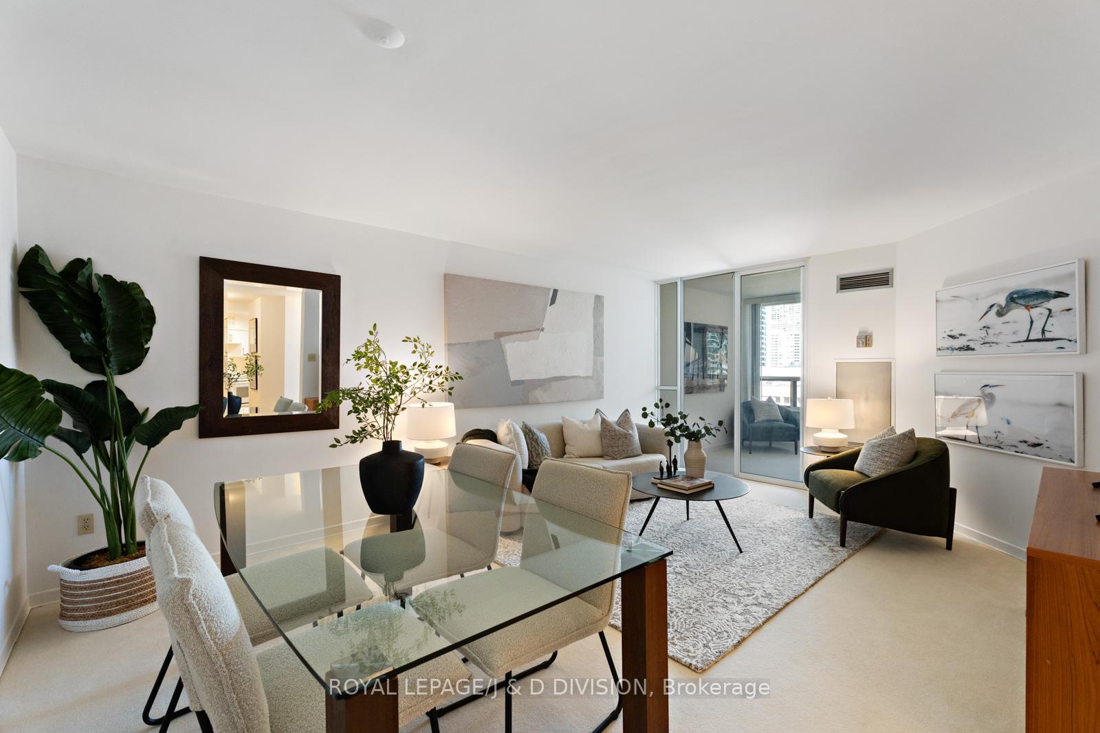 Photo 15 of Unit 1708, 25 Maitland Street, Toronto, Church-Yonge Corridor — HOMEH