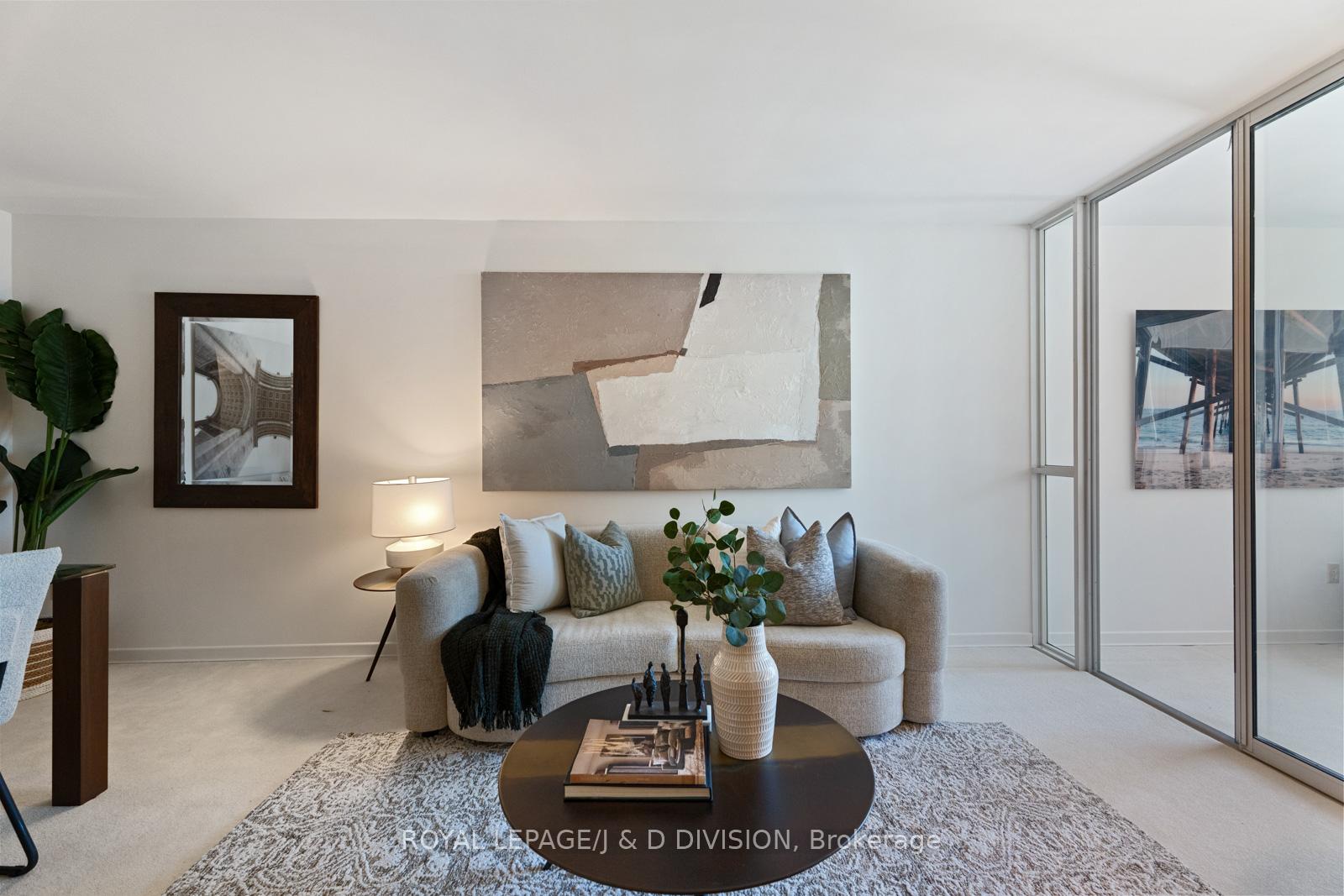 Photo 19 of Unit 1708, 25 Maitland Street, Toronto, Church-Yonge Corridor — HOMEH
