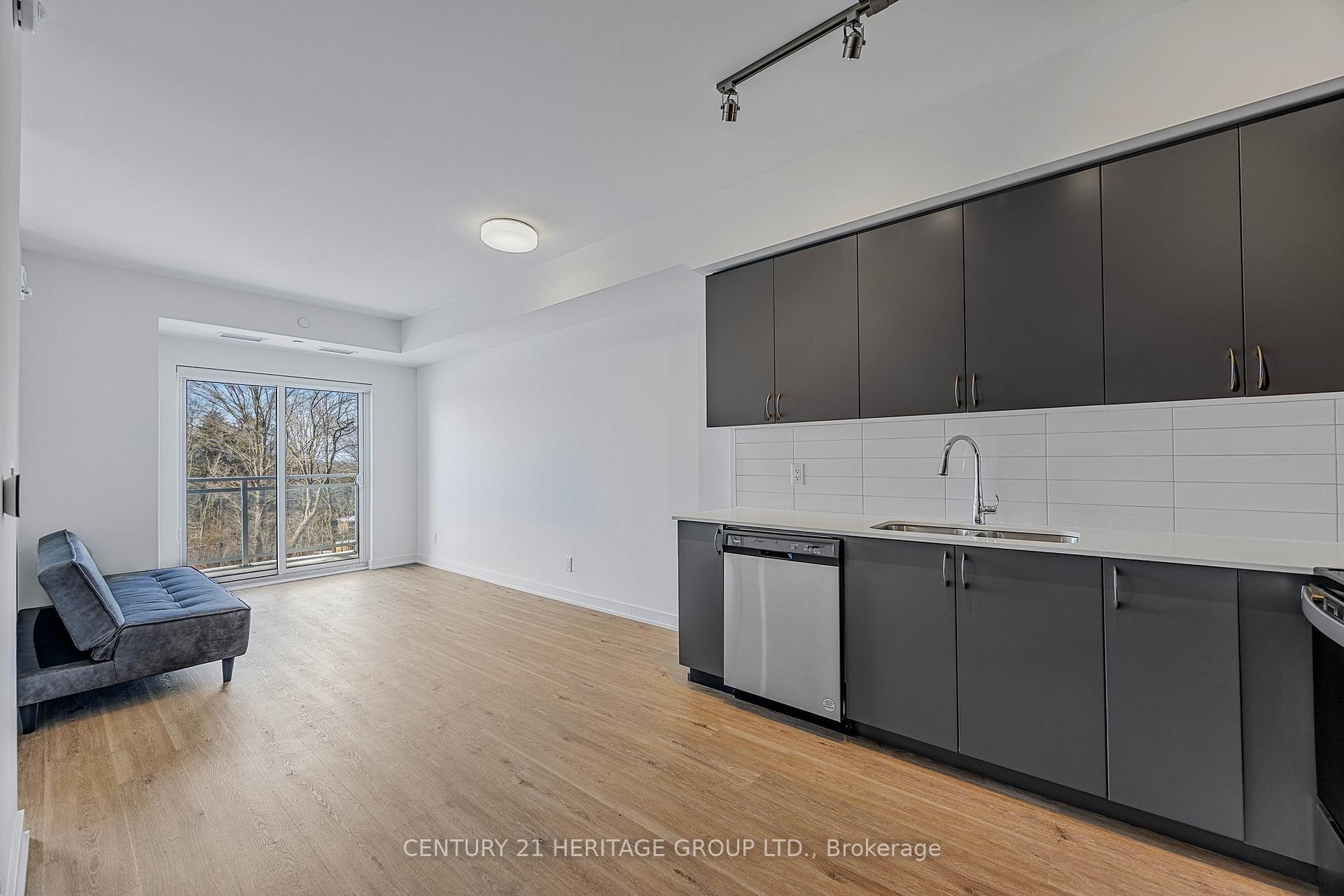 Photo 22 of Unit 304, 56 Lakeside Terrace, Barrie, Little Lake — HOMEH