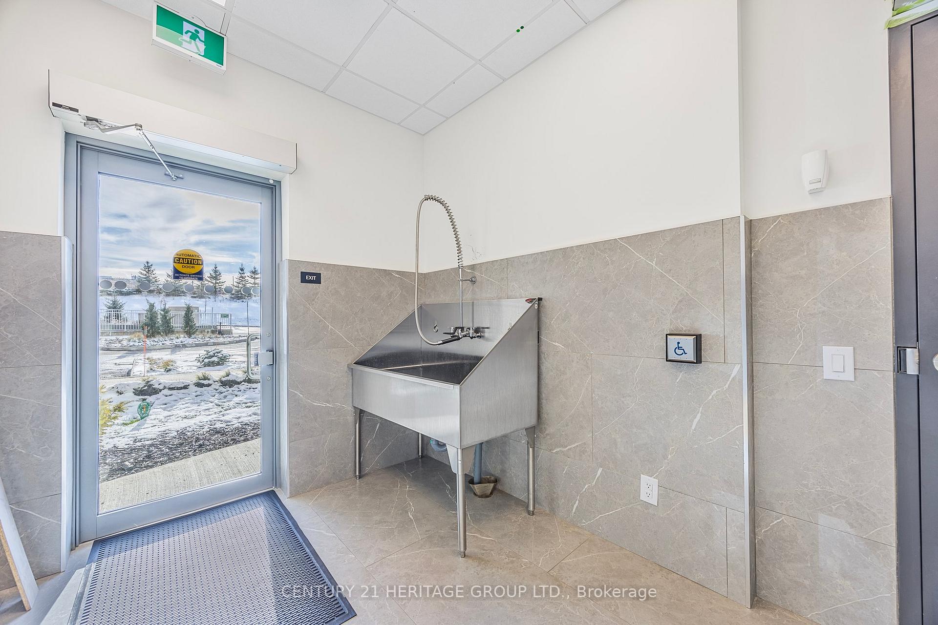 Photo 26 of Unit 304, 56 Lakeside Terrace, Barrie, Little Lake — HOMEH