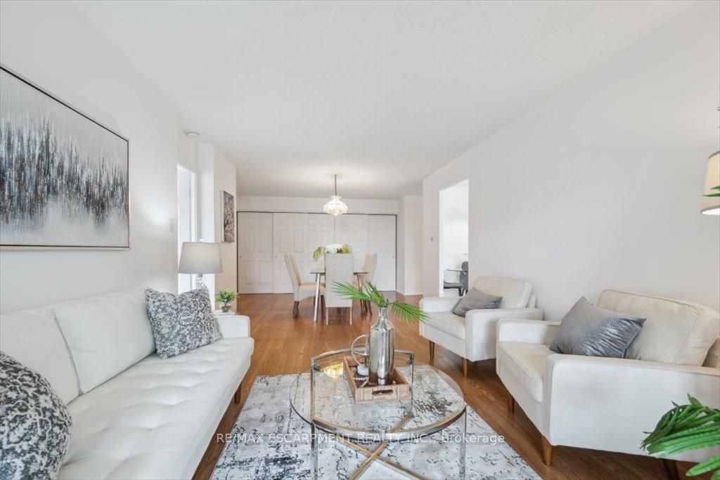 Photo 18 of Unit 210, 55 Austin Drive, Markham, Markville — HOMEH