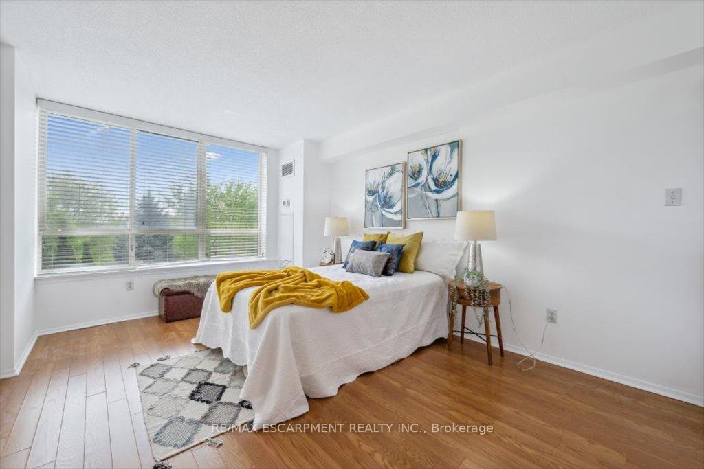 Photo 31 of Unit 210, 55 Austin Drive, Markham, Markville — HOMEH