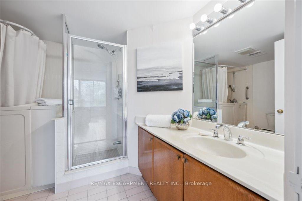 Photo 33 of Unit 210, 55 Austin Drive, Markham, Markville — HOMEH