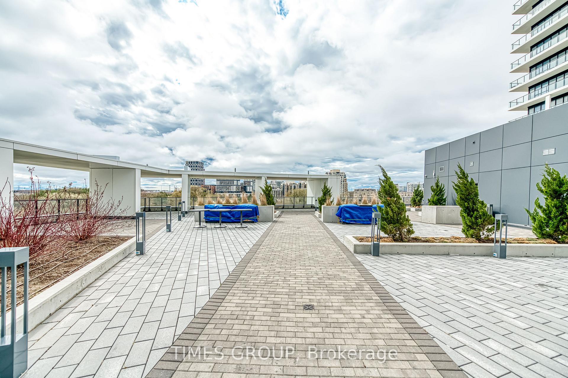 Photo 26 of Unit PH8, 18 Water Walk Drive, Markham, Unionville — HOMEH