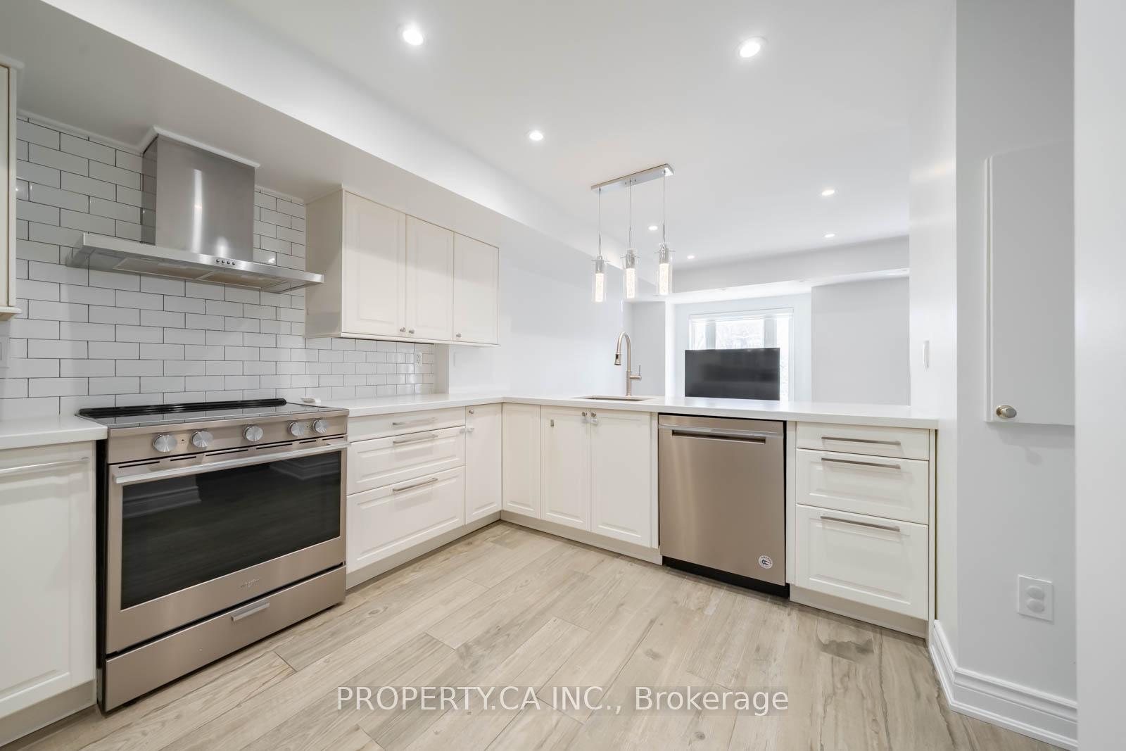 Photo 12 of Unit 227, 308 John Street, Markham, Aileen-Willowbrook — HOMEH