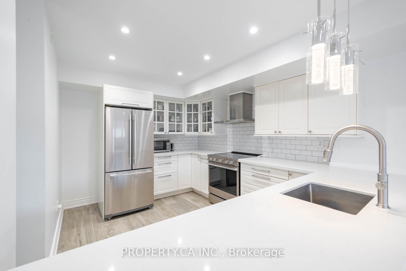 Photo 8 of Unit 227, 308 John Street, Markham, Aileen-Willowbrook — HOMEH