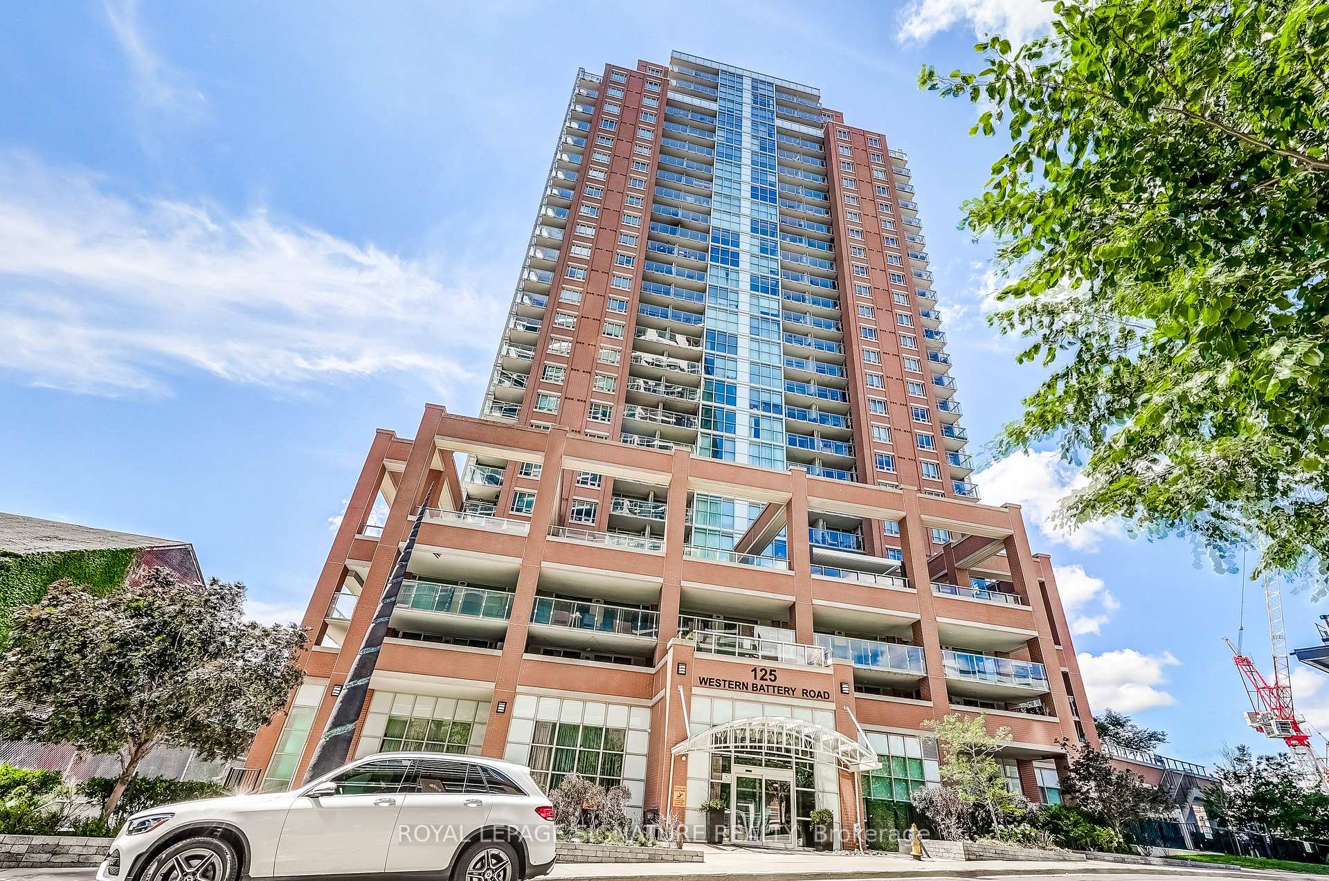 Photo 1 of Unit 210, 125 Western Battery Road, Toronto, Niagara — HOMEH