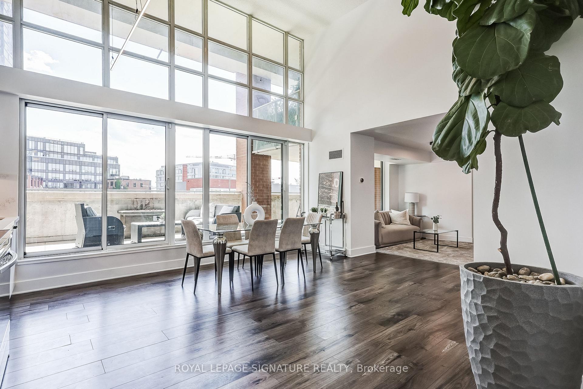 Photo 3 of Unit 210, 125 Western Battery Road, Toronto, Niagara — HOMEH