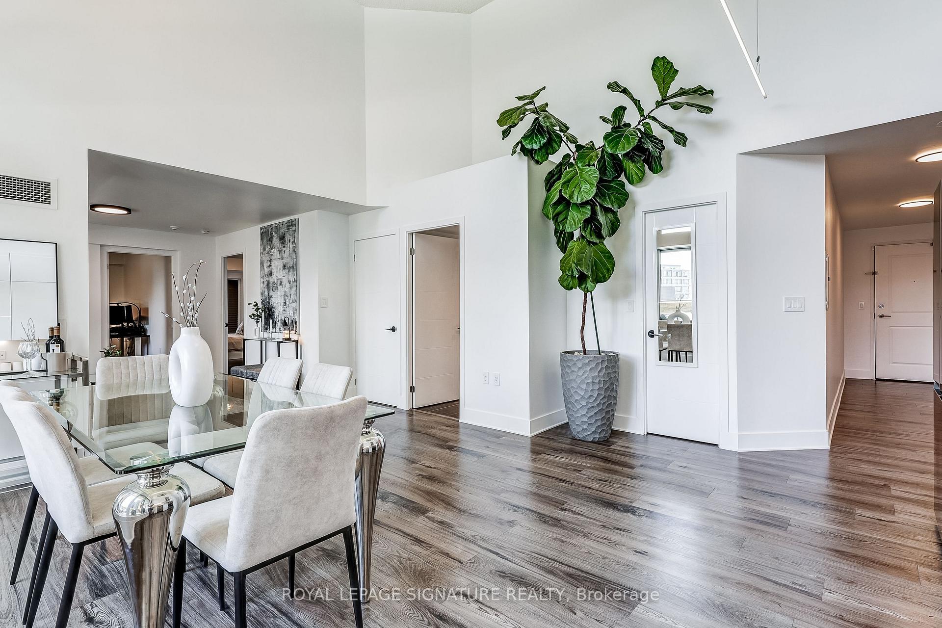 Photo 14 of Unit 210, 125 Western Battery Road, Toronto, Niagara — HOMEH