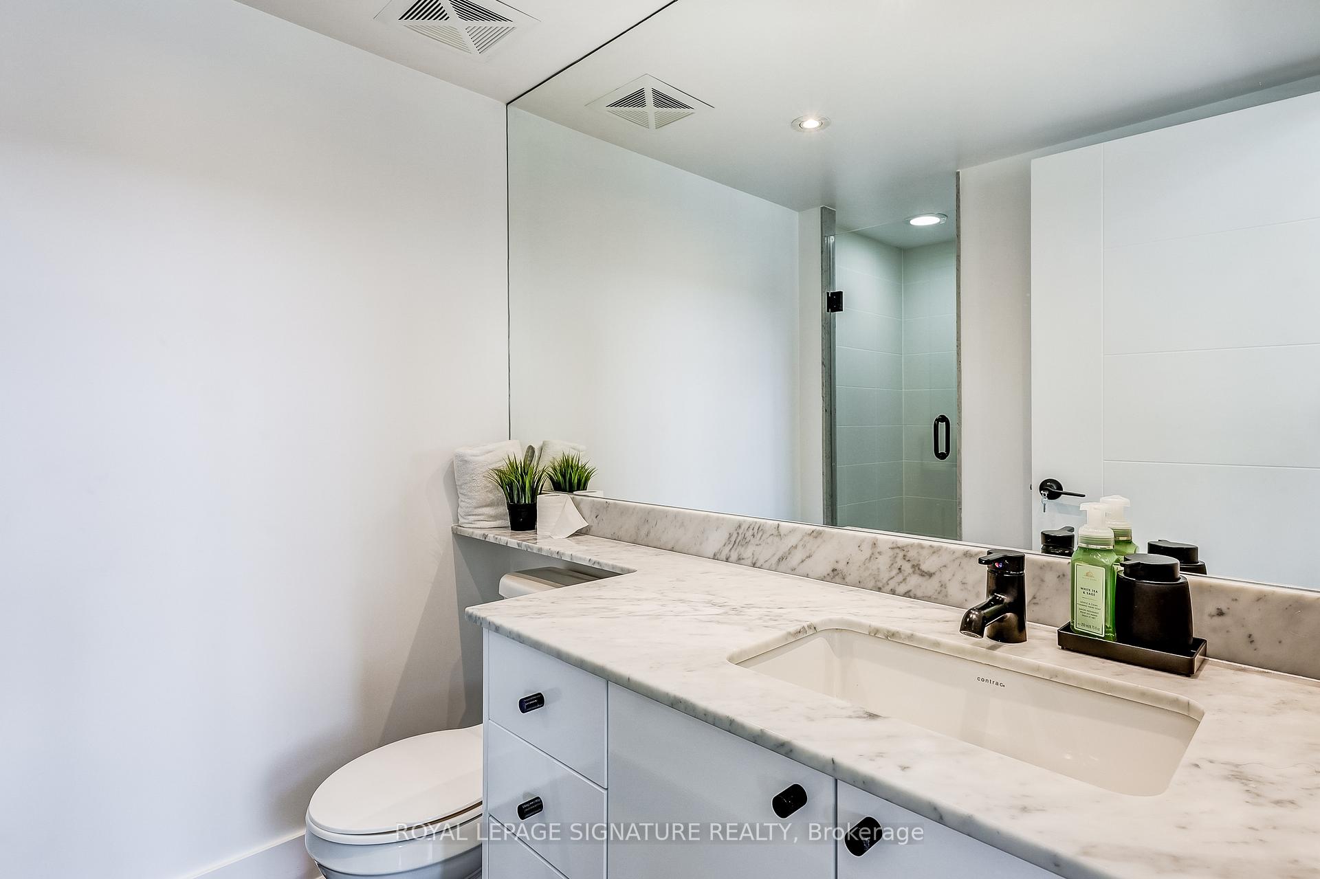 Photo 12 of Unit 210, 125 Western Battery Road, Toronto, Niagara — HOMEH