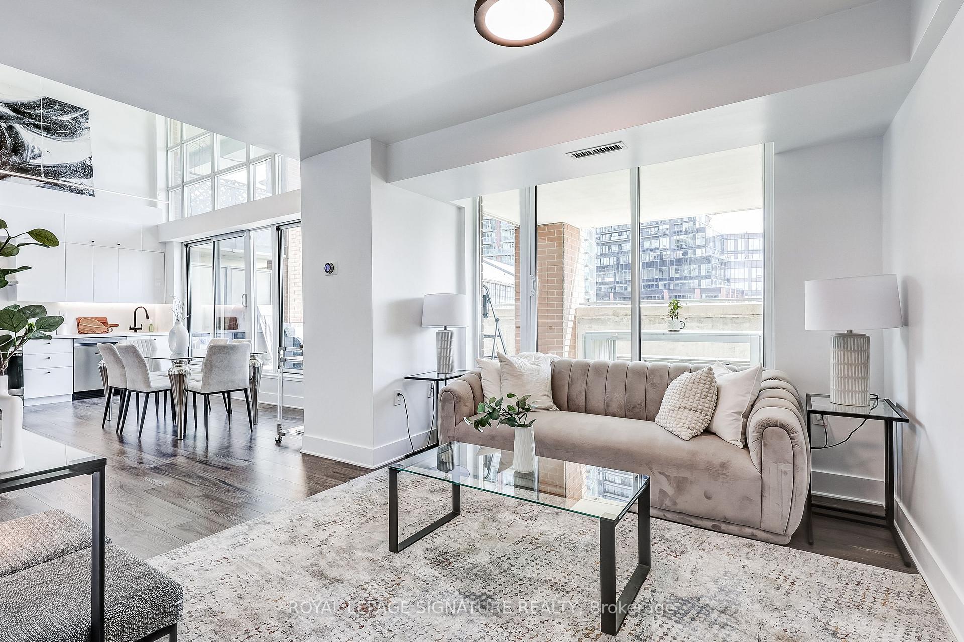 Photo 9 of Unit 210, 125 Western Battery Road, Toronto, Niagara — HOMEH