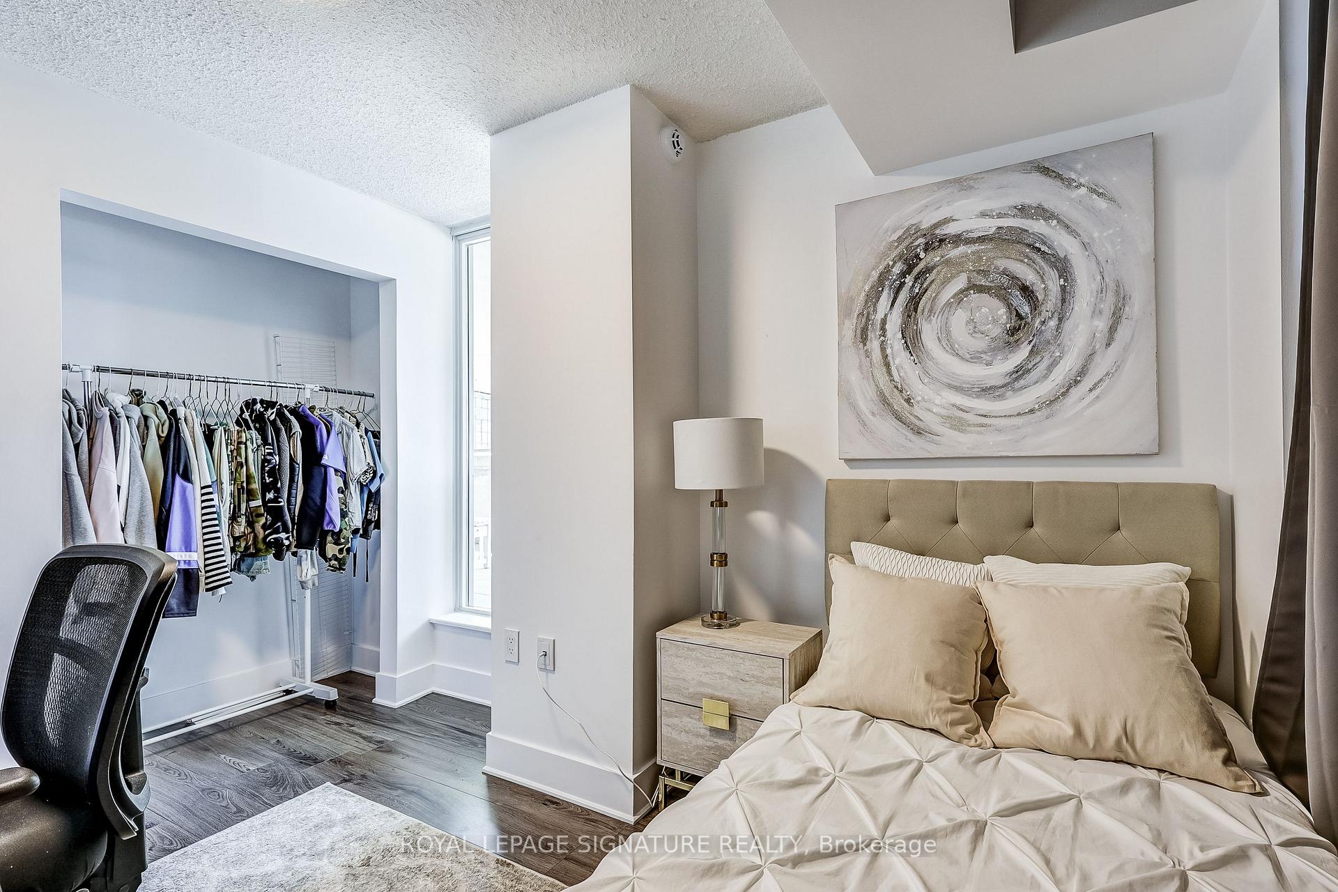 Photo 10 of Unit 210, 125 Western Battery Road, Toronto, Niagara — HOMEH