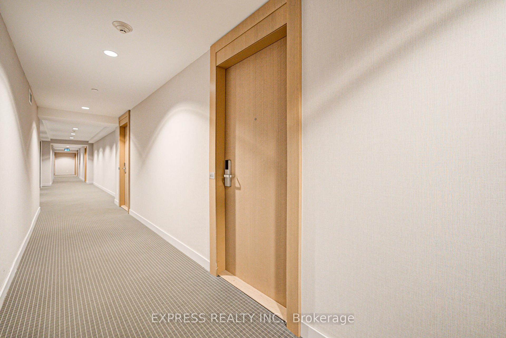 Photo 39 of Unit 802, 7 Grenville Street, Toronto, Bay Street Corridor — HOMEH