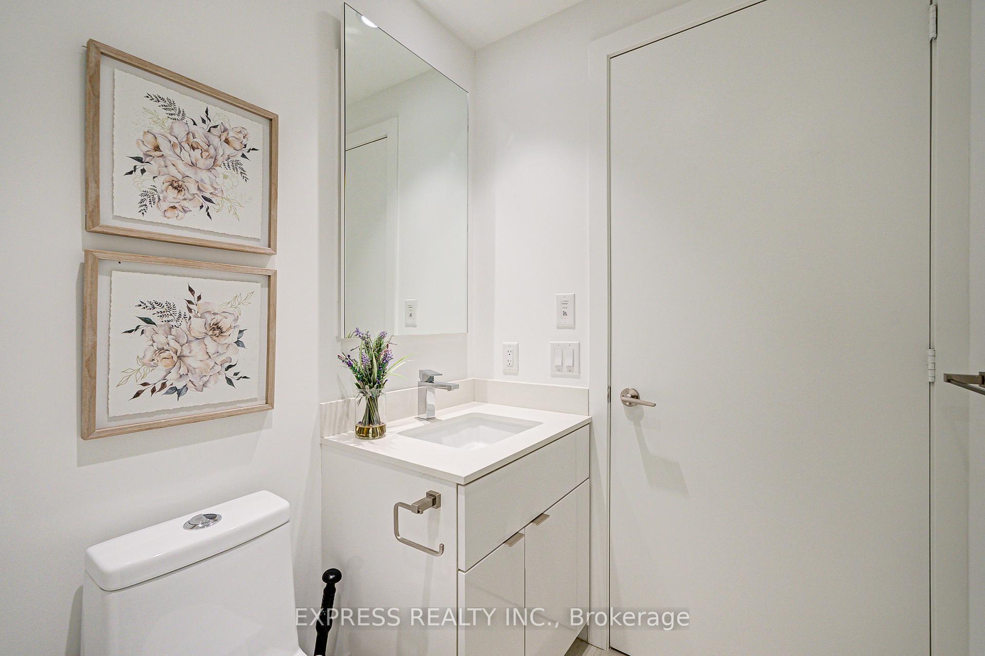 Photo 12 of Unit 802, 7 Grenville Street, Toronto, Bay Street Corridor — HOMEH