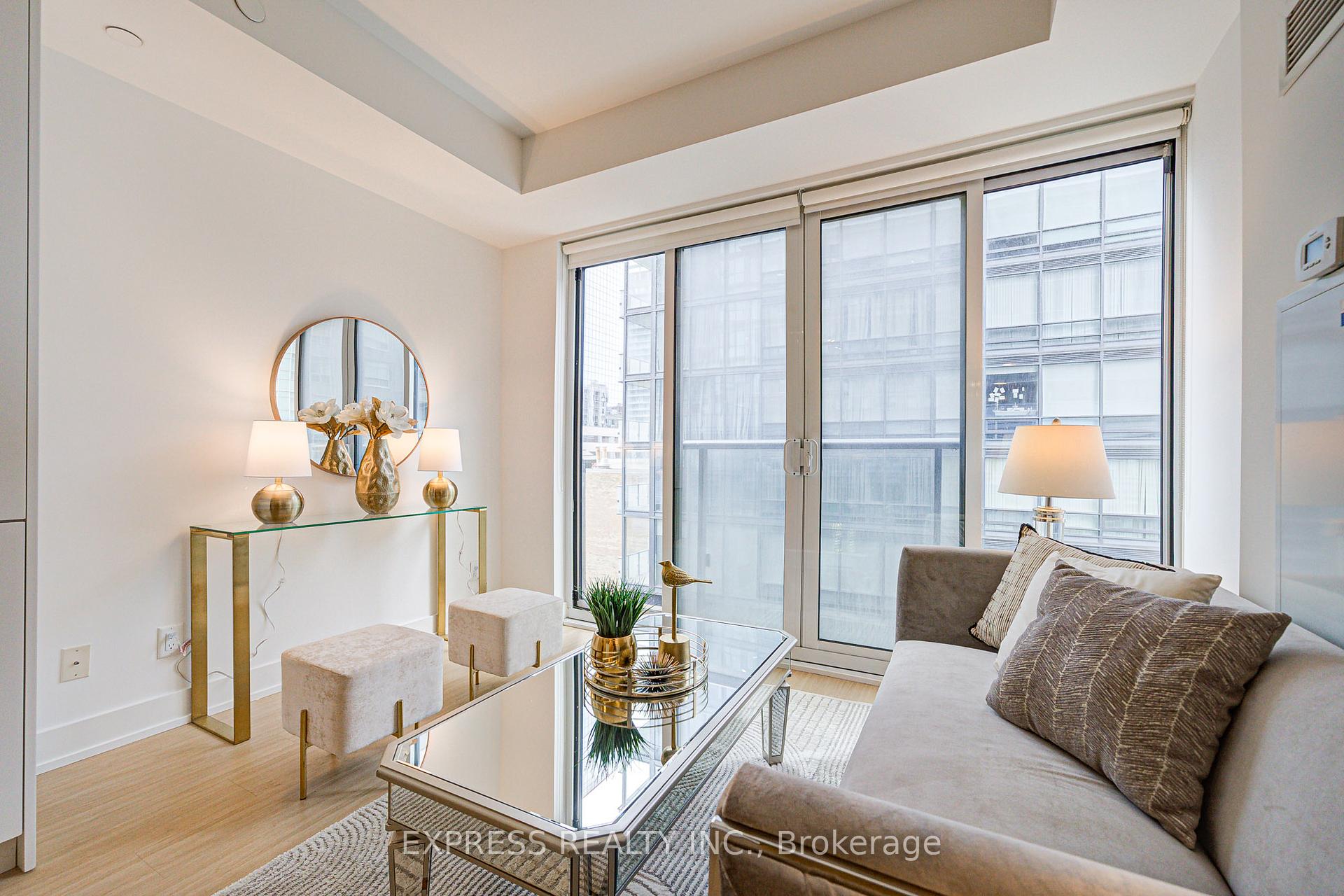 Photo 14 of Unit 802, 7 Grenville Street, Toronto, Bay Street Corridor — HOMEH