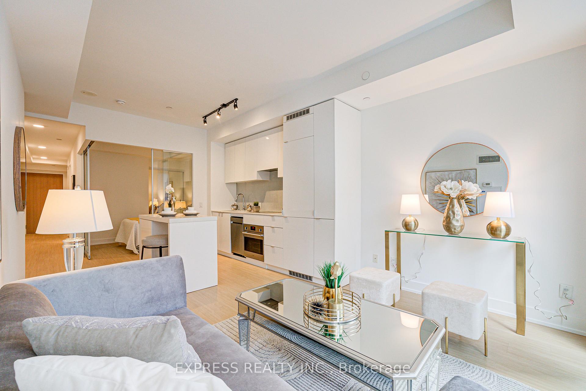 Photo 13 of Unit 802, 7 Grenville Street, Toronto, Bay Street Corridor — HOMEH