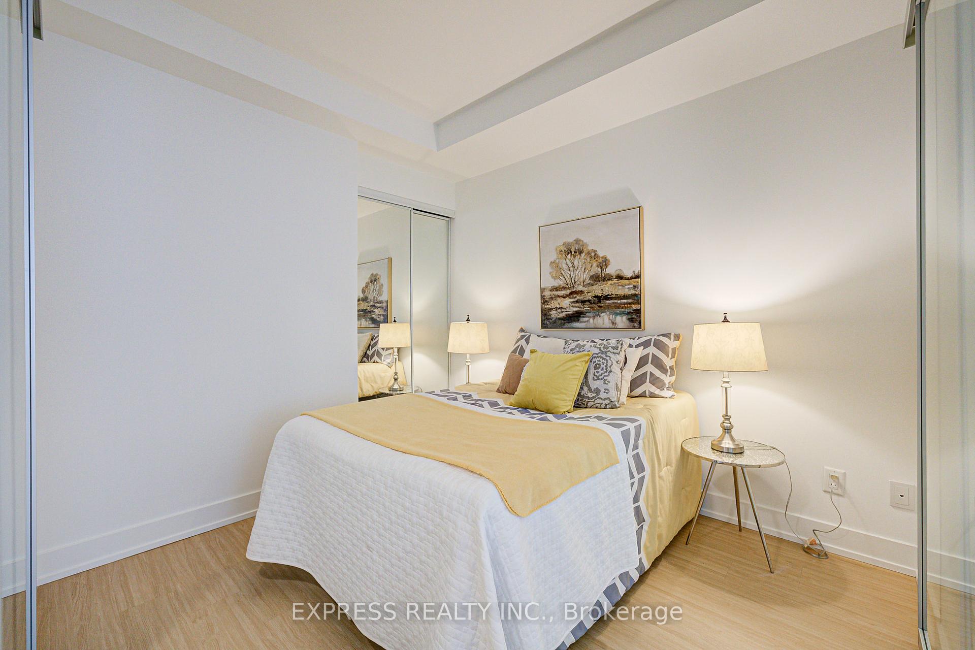 Photo 18 of Unit 802, 7 Grenville Street, Toronto, Bay Street Corridor — HOMEH