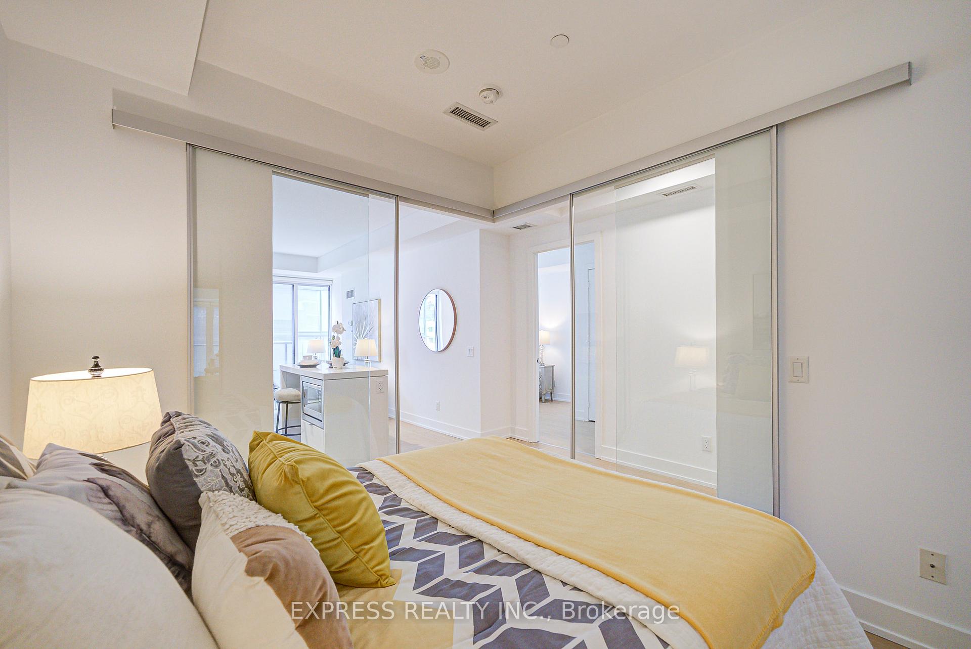 Photo 21 of Unit 802, 7 Grenville Street, Toronto, Bay Street Corridor — HOMEH