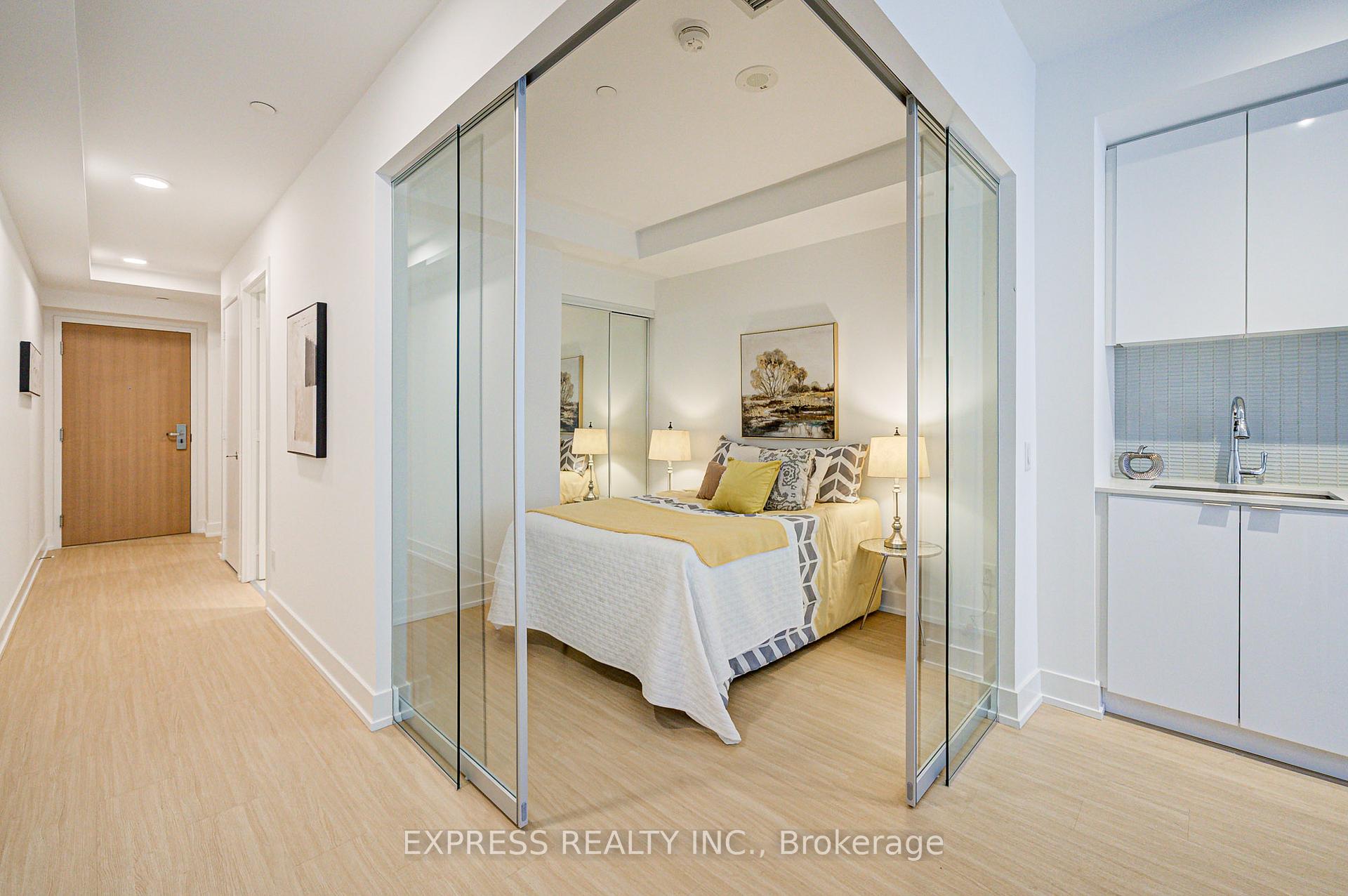 Photo 22 of Unit 802, 7 Grenville Street, Toronto, Bay Street Corridor — HOMEH