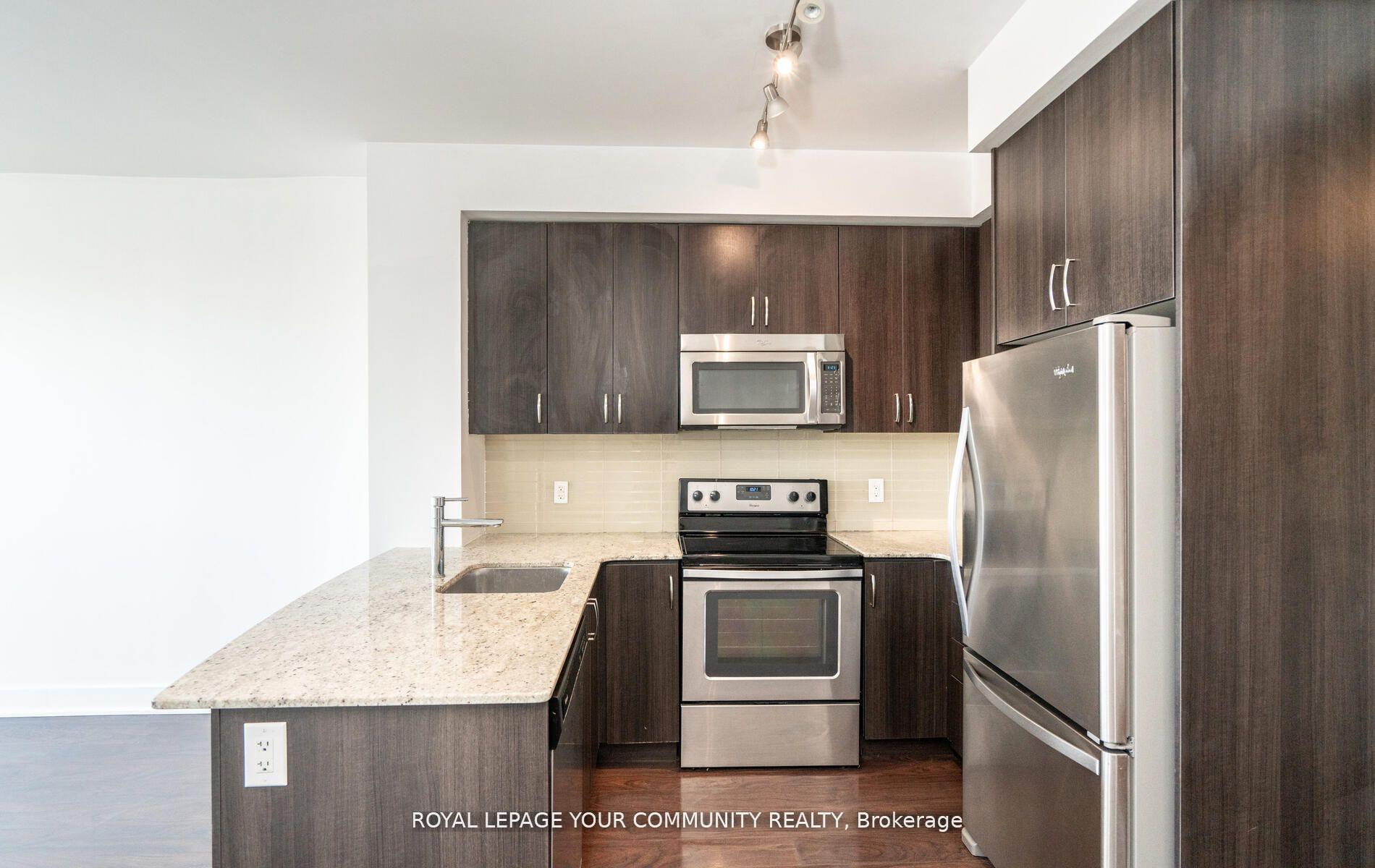 Photo 10 of Unit 615, 7608 Yonge Street, Vaughan, Crestwood-Springfarm-Yorkhill — HOMEH