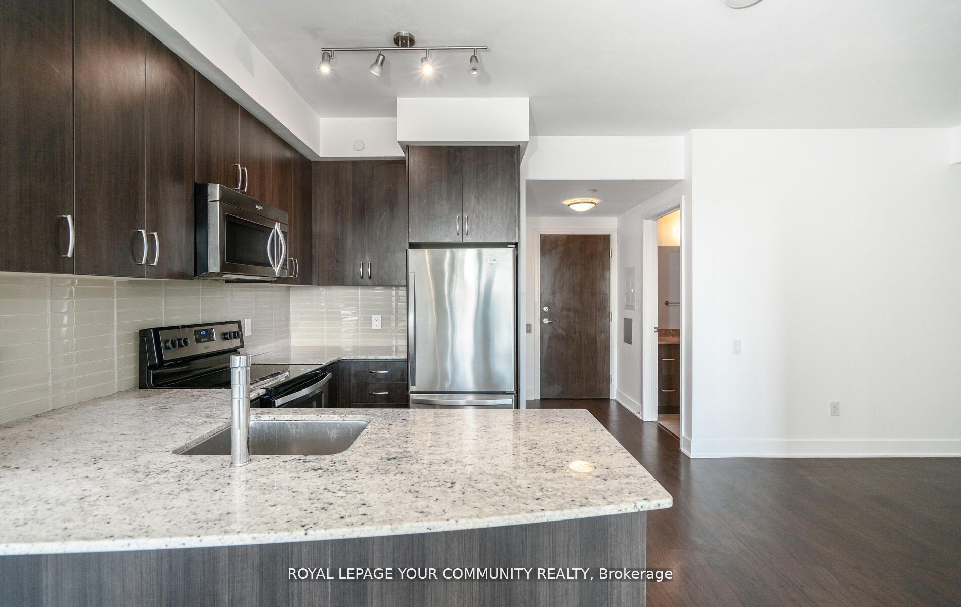 Photo 5 of Unit 615, 7608 Yonge Street, Vaughan, Crestwood-Springfarm-Yorkhill — HOMEH