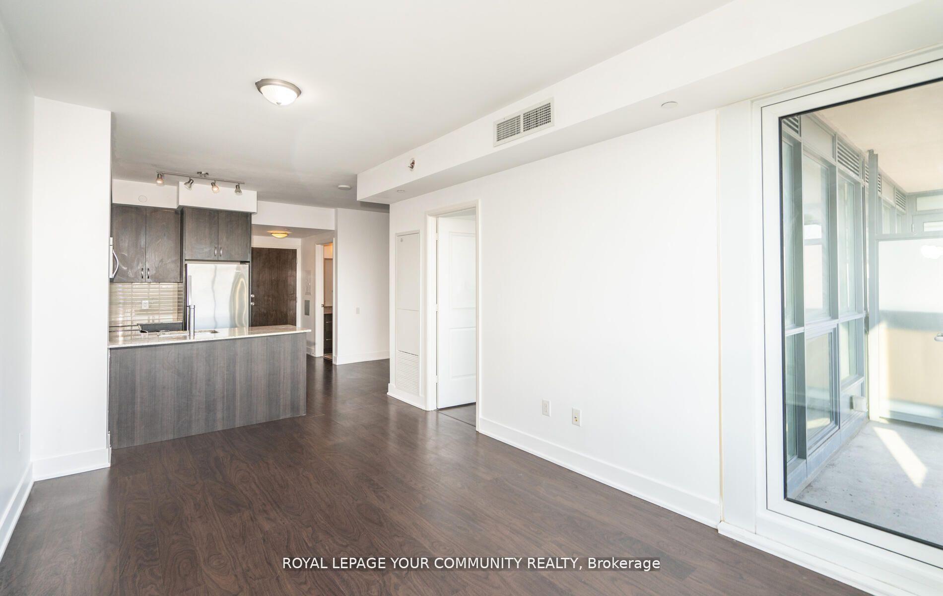 Photo 11 of Unit 615, 7608 Yonge Street, Vaughan, Crestwood-Springfarm-Yorkhill — HOMEH