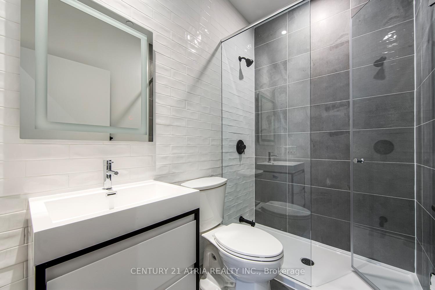 Photo 4 of Unit 405, 150 Logan Avenue, Toronto, South Riverdale — HOMEH