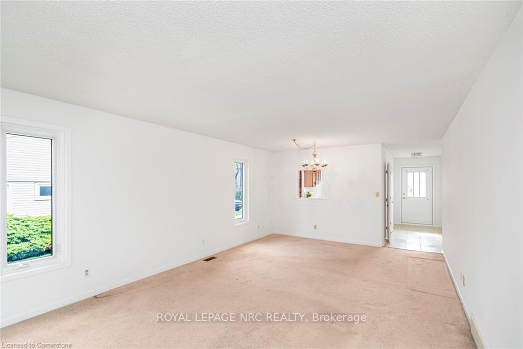Photo 6 of Unit 9, 4 Rossmore Avenue, Grimsby, Grimsby East — HOMEH