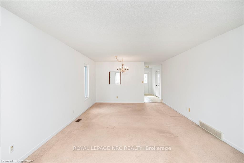 Photo 7 of Unit 9, 4 Rossmore Avenue, Grimsby, Grimsby East — HOMEH