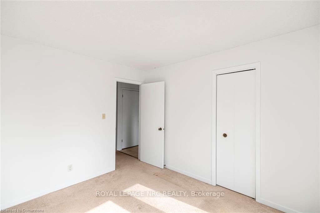 Photo 21 of Unit 9, 4 Rossmore Avenue, Grimsby, Grimsby East — HOMEH