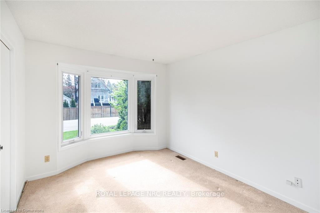 Photo 5 of Unit 9, 4 Rossmore Avenue, Grimsby, Grimsby East — HOMEH