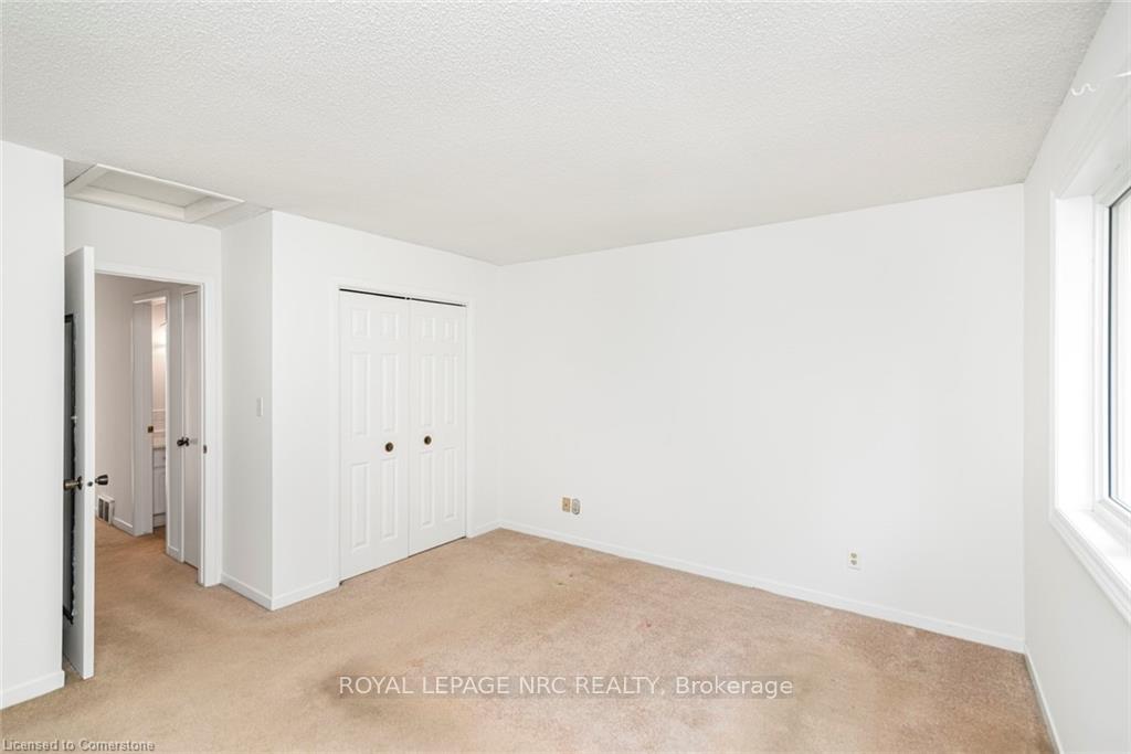 Photo 27 of Unit 9, 4 Rossmore Avenue, Grimsby, Grimsby East — HOMEH