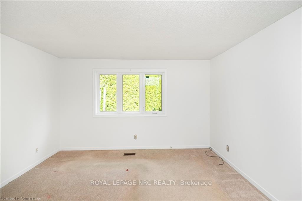 Photo 30 of Unit 9, 4 Rossmore Avenue, Grimsby, Grimsby East — HOMEH
