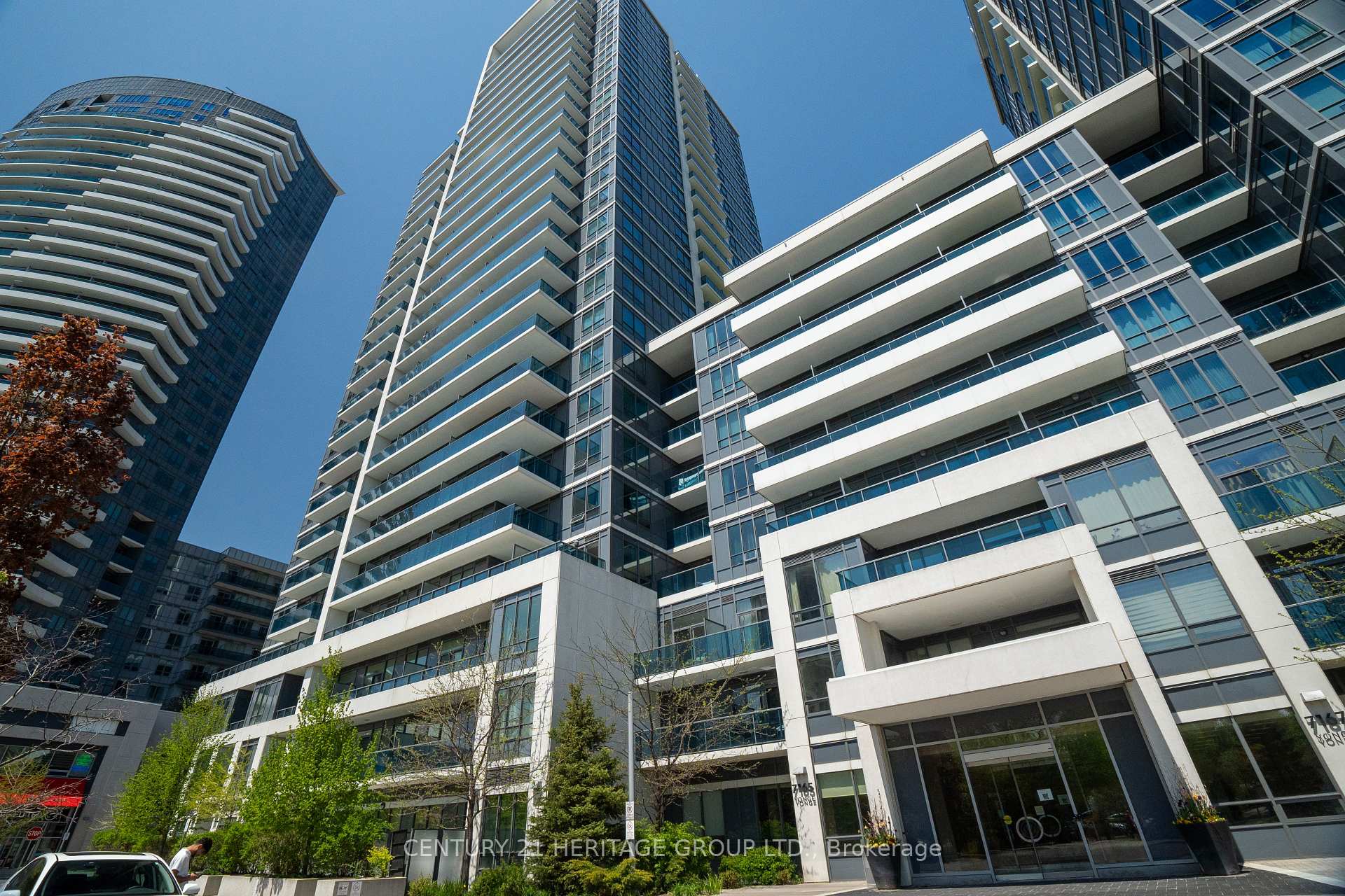 Photo 13 of Unit 1615, 7165 Yonge Street, Markham, Grandview — HOMEH
