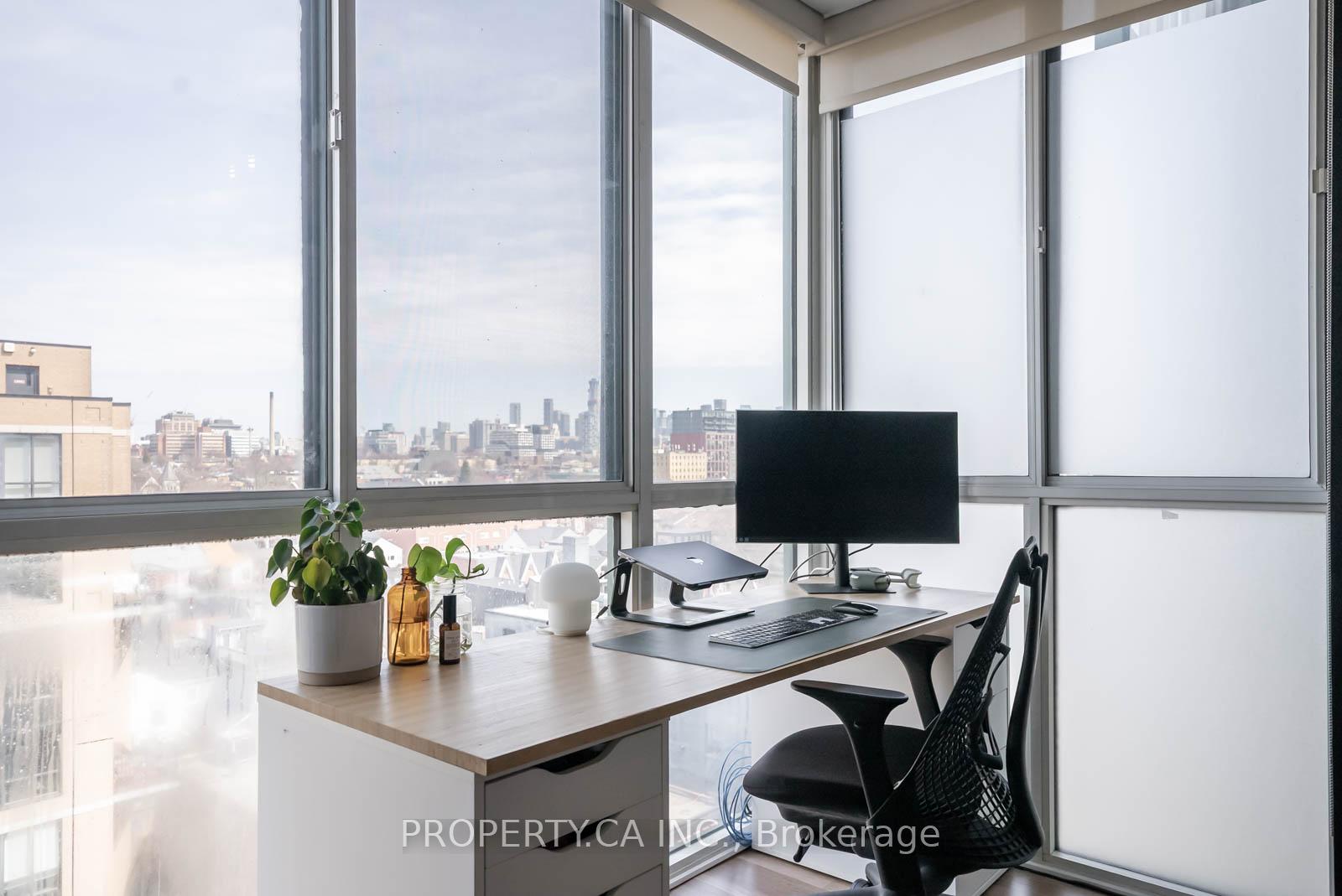 Photo 7 of Unit 920, 801 King Street W, Toronto, Niagara — HOMEH